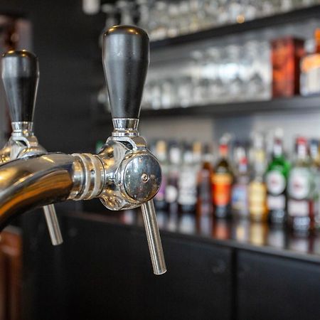 L'Abbatiale Hotel Corbie Екстериор снимка