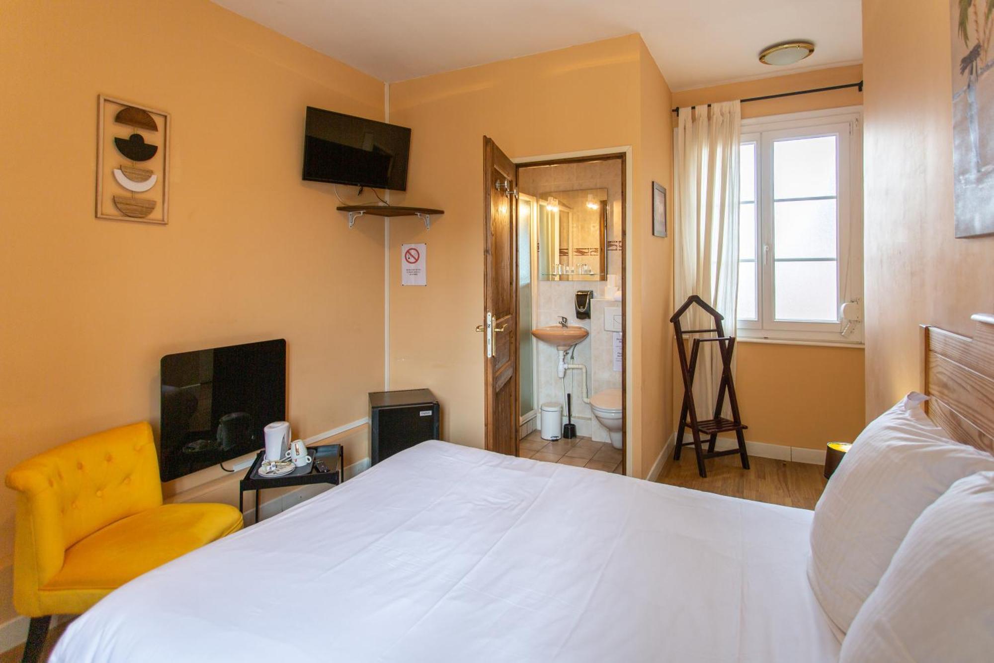 L'Abbatiale Hotel Corbie Екстериор снимка