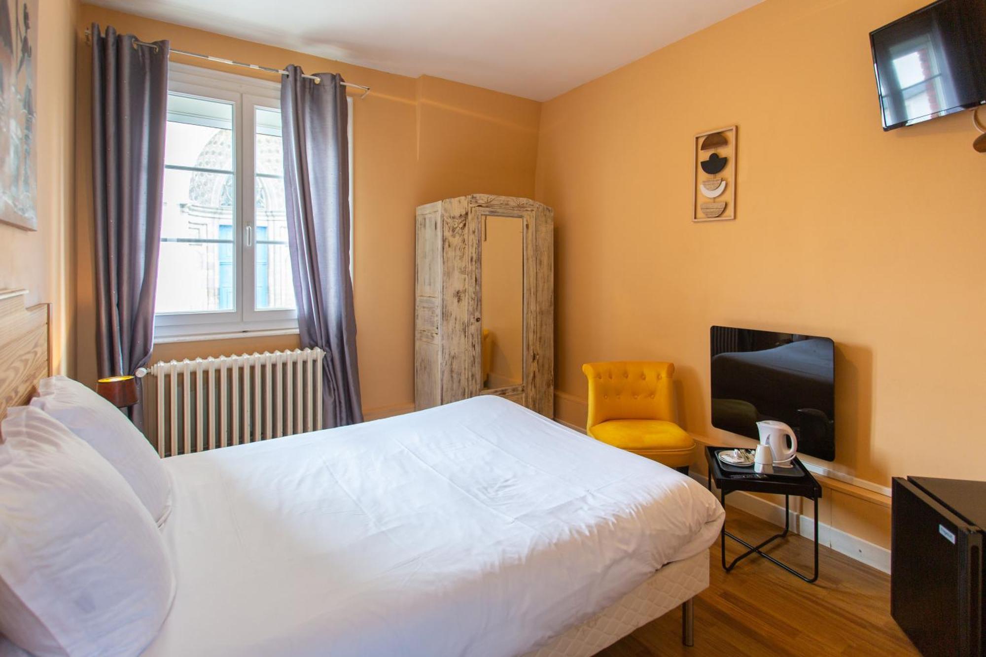 L'Abbatiale Hotel Corbie Екстериор снимка