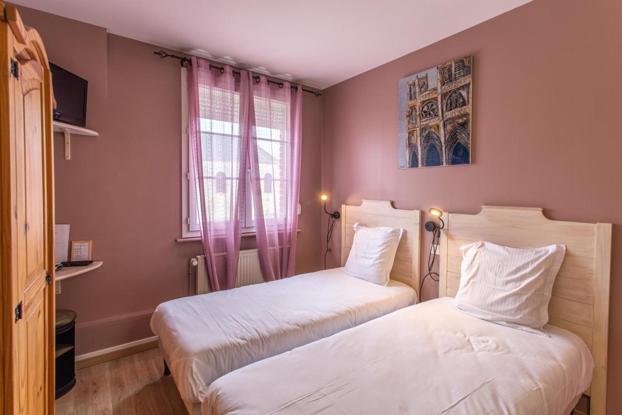 L'Abbatiale Hotel Corbie Екстериор снимка