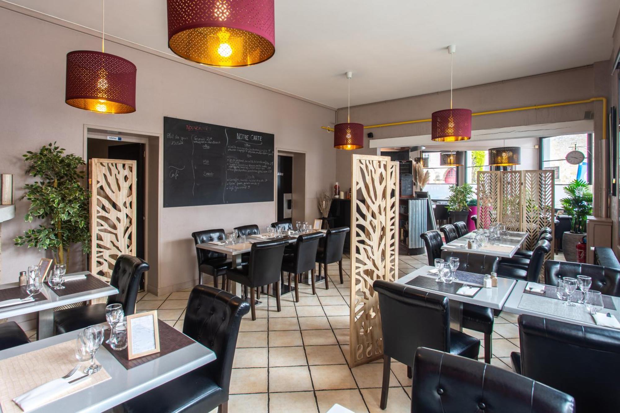 L'Abbatiale Hotel Corbie Екстериор снимка